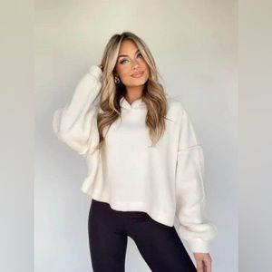 Lightweight fleece oversized cropped hoodie